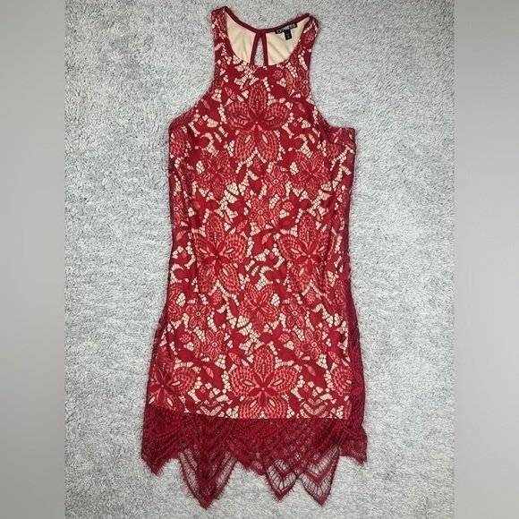 Express Dress Womens Medium Mini Lace Floral Sheath Textured Teardrop Keyhole - Picture 1 of 6